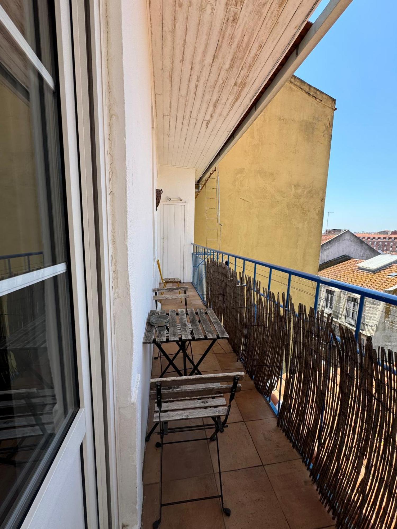 The House In Intendente Apartment Lissabon
